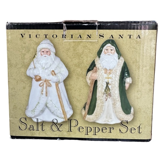 Vintage Victorian Santa Salt and Pepper Shakers Set - Picture 9 of 10